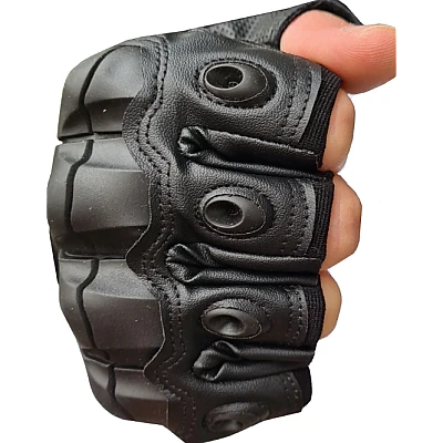 Manusi tactice militare fara degete masura L din vinil cu protectie cauciuc Negru Manusi tactice militare fara degete masura L din vinil cu protectie cauciuc Negru