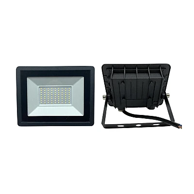 Proiector led 100w IP66, 220v, negru Proiector led 100w IP66, 220v, negru