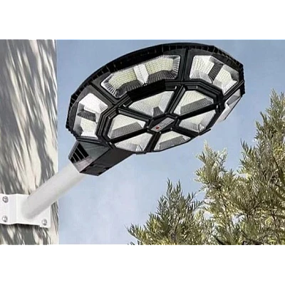 Lampa solara stradala 990 LED putere 1000W cu telecomanda ROTUNDA Lampa solara stradala 990 LED putere 1000W cu telecomanda ROTUNDA