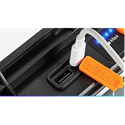 Proiector solar cu LED uri de mare putere si functie Power Bank W877 3 Proiector solar cu LED uri de mare putere si functie Power Bank W877 3