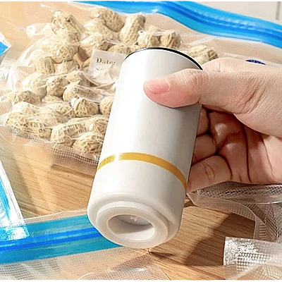 Pompa de vidat alimentele AO 78182 usor de folosit Pompa de vidat alimentele AO 78182 usor de folosit