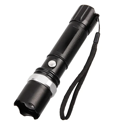 Lanterna SWAT led acumulator 4800 mAh rezistenta socuri si apa XL Lanterna SWAT led acumulator 4800 mAh rezistenta socuri si apa XL