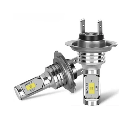 Set 2 Becuri auto H4 cu doua faze 12 LED SMD putere 80W temperatura 6000K Set 2 Becuri auto H4 cu doua faze 12 LED SMD putere 80W temperatura 6000K