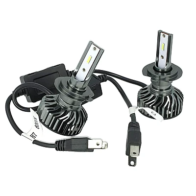 Set becuri LED auto H7 V68 24V putere 120W 1200Lm Set becuri LED auto H7 V68 24V putere 120W 1200Lm