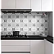 Set 12 placi autocolante din vinil 30 x 30 cm rezistente la apa model FLORAL ALB NEGRU DP0202