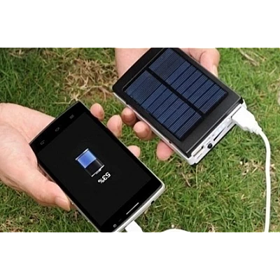 Baterie externa 2.000 mah cu panou solar Baterie externa 2.000 mah cu panou solar