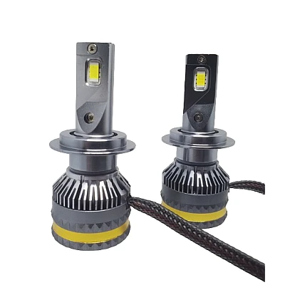 Set 2 becuri auto H4 LED A8, 100W, 15000 Lumeni, Lumina alba 6000k Set 2 becuri auto H4 LED A8, 100W, 15000 Lumeni, Lumina alba 6000k