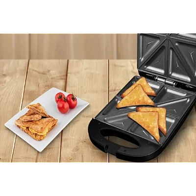 Sandwich Maker AORLIS 1400w AO 78243 cu forme de triunghi si patrat Sandwich Maker AORLIS 1400w AO 78243 cu forme de triunghi si patrat