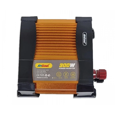 Invertor de tensiune auto KS300 putere 300W 12V 220V Invertor de tensiune auto KS300 putere 300W 12V 220V