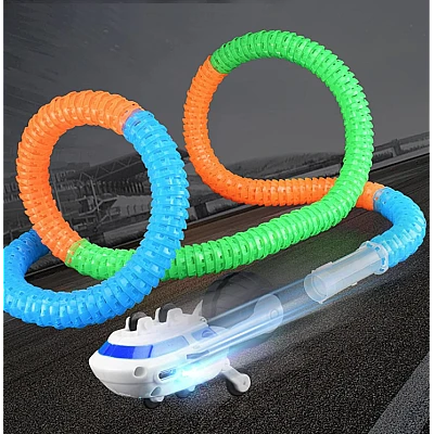 Set Masinuta Cu Pista Luminoasa 243 Piese Q Wj668 Set Masinuta Cu Pista Luminoasa 243 Piese Q Wj668