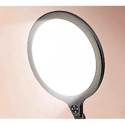 Lampa profesionala pentru Selfie Fotografie Video Q T136 Lampa profesionala pentru Selfie Fotografie Video Q T136
