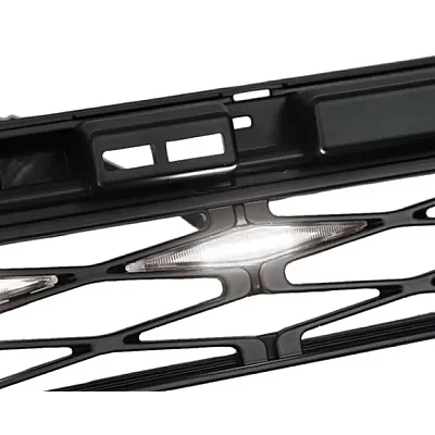 Set 4 lumini de zi si gabarit F3 pentru auto sau autocamioane montaj pe grila 12V/24V Set 4 lumini de zi si gabarit F3 pentru auto sau autocamioane montaj pe grila 12V/24V