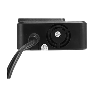 Invertor curent auto 300W 12V/220V USB Q-CC8200 Invertor curent auto 300W 12V/220V USB Q-CC8200
