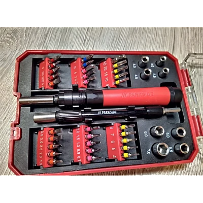 Set surulenita de precizie cu 40 piese Set surulenita de precizie cu 40 piese
