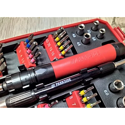 Set surulenita de precizie cu 40 piese Set surulenita de precizie cu 40 piese