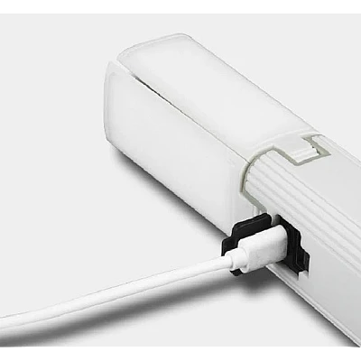 Lampa multifunctionala pentru camping YD 2301 cu 4 brate Lampa multifunctionala pentru camping YD 2301 cu 4 brate