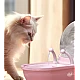 Dispenser de apa pentru animalute cu rezervor tip melc Dispenser de apa pentru animalute cu rezervor tip melc