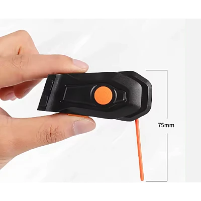 Stop spate pentru bicicleta 8821 cu LED ALBASTRU Stop spate pentru bicicleta 8821 cu LED ALBASTRU