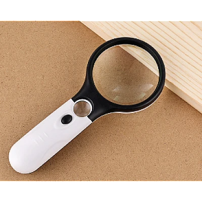 Lupa profesionala cu 3 LED pentru birou cu baterii Lupa profesionala cu 3 LED pentru birou cu baterii