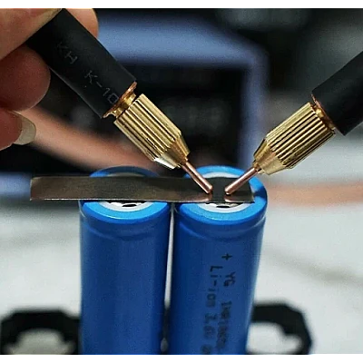 Aparat de sudura in puncte lipire punti acumulatori Li Ion Ni Cd 220V Aparat de sudura in puncte lipire punti acumulatori Li Ion Ni Cd 220V