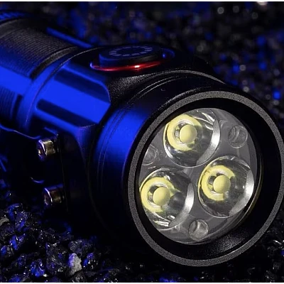 Mini lanterna de mana W5182 puternica cu 3 LED Mini lanterna de mana W5182 puternica cu 3 LED