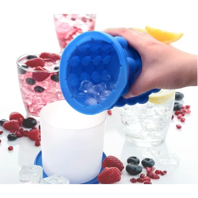 Frapiera gheata 2 IN 1 din silicon si forma pentru cuburi de gheata