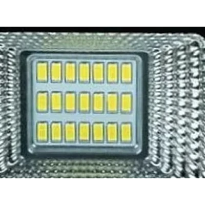 Proiector Auto Camping 10W 12V clesti Proiector Auto Camping 10W 12V clesti