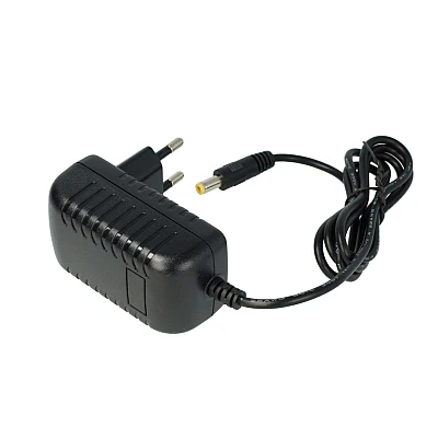 Transformator / Alimentator AC 100-240V DC 12V 2A Transformator / Alimentator AC 100-240V DC 12V 2A