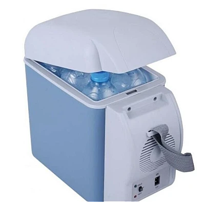 Frigider auto portabil 12V capacitate 7.5 l Functie de racire si incalzire Frigider auto portabil 12V capacitate 7.5 l Functie de racire si incalzire