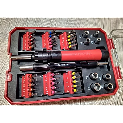 Set Surulenita profesionala de Precizie Parkside cu 40 Piese Set Surulenita profesionala de Precizie Parkside cu 40 Piese