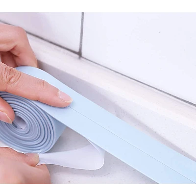 Set 2 Benzi late adezive etansare pentru baie din plastic ALBASTRU 3 M Set 2 Benzi late adezive etansare pentru baie din plastic ALBASTRU 3 M
