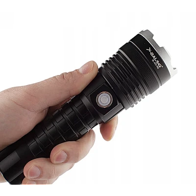Lanterna ULTRA LED A72 P90 zoom 5 moduri de iluminare rezistenta la apa Lanterna ULTRA LED A72 P90 zoom 5 moduri de iluminare rezistenta la apa