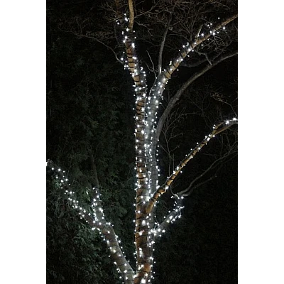 Instalatie solara 1000 LED de 100 metri cu telecomanda pentru exterior ALB RECE HS Instalatie solara 1000 LED de 100 metri cu telecomanda pentru exterior ALB RECE HS