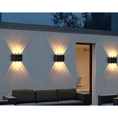 Lampa solara de perete lumina sus/jos 6 LED IP 65 impermeabila LY 002 Lampa solara de perete lumina sus/jos 6 LED IP 65 impermeabila LY 002