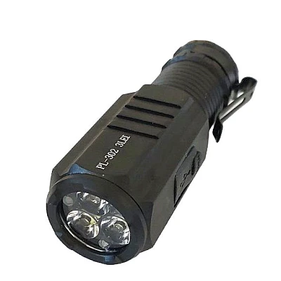 Lanterna de buzunar profesionala PL 302 cu 3LED puternice Lanterna de buzunar profesionala PL 302 cu 3LED puternice