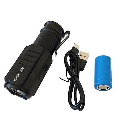Lanterna de buzunar profesionala PL 302 cu 3LED puternice Lanterna de buzunar profesionala PL 302 cu 3LED puternice