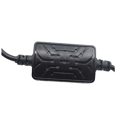 Set 2 becuri auto V6 H7 putere 96W per set 10400 lumeni Set 2 becuri auto V6 H7 putere 96W per set 10400 lumeni