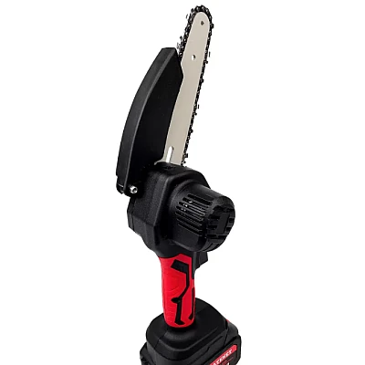 Mini fierastrau electric fara fir cu lant 6 inch si 2 acumulatori 48V Mini fierastrau electric fara fir cu lant 6 inch si 2 acumulatori 48V