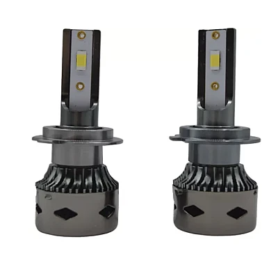 Set 2 becuri auto D8 H7 200W 30000 lumeni canbus Set 2 becuri auto D8 H7 200W 30000 lumeni canbus