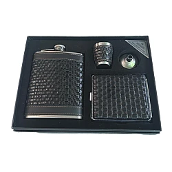 Set cadou format din 4 piese plosca palnie pahar tip shot si tabachera NEGRU CU MODEL