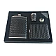 Set cadou format din 4 piese plosca palnie pahar tip shot si tabachera NEGRU CU MODEL Set cadou format din 4 piese plosca palnie pahar tip shot si tabachera NEGRU CU MODEL