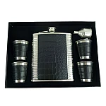 Set Cadou Plosca cu 4 Pahare si palnie model piele sarpe NEGRU