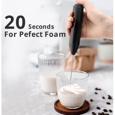Mixer spuma de lapte negru cu stand vertical ideal pentru cappuccino caffe latte