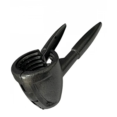 Spargator de nuci alune 17 cm negru Spargator de nuci alune 17 cm negru