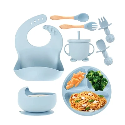 Set complet din silicon pentru diversificare bebelusi si copii Set complet din silicon pentru diversificare bebelusi si copii
