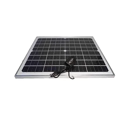 Panou solar cu 4 iesiri USB CcLamp CL 1826 de 25 W Panou solar cu 4 iesiri USB CcLamp CL 1826 de 25 W