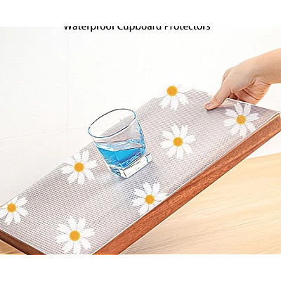 Folie de protectie pentru rafturi 45 x 300cm cu floricele albe Folie de protectie pentru rafturi 45 x 300cm cu floricele albe