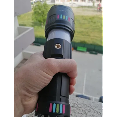 Lanterna puternica de mana ZSH AK178 cu filtre colorate Lanterna puternica de mana ZSH AK178 cu filtre colorate