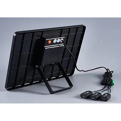 Lampa impermeabila pentru exterior CC9015 cu 2 becuri tip aplice si panou solar Lampa impermeabila pentru exterior CC9015 cu 2 becuri tip aplice si panou solar