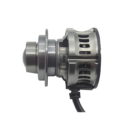 Set 2 becuri V6 auto LED H7 de 100W 6000k lumina alb rece si flux luminos Set 2 becuri V6 auto LED H7 de 100W 6000k lumina alb rece si flux luminos